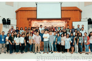 Read more about the article Peran Pemuda dalam Membangun Gereja yang Dinamis
